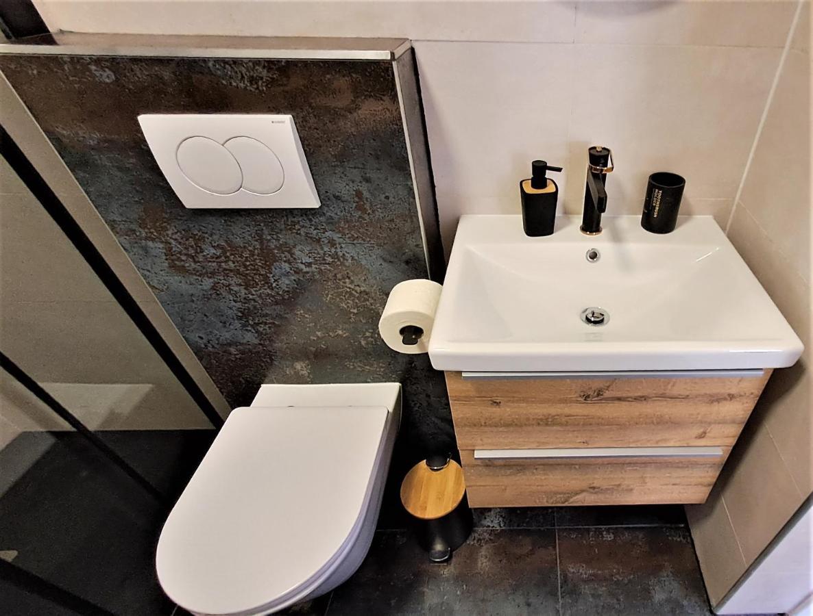 Apartament Palma Trsat With Free Private Parking Rijeka Zewnętrze zdjęcie